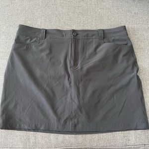 Eddie Bauer grey skort